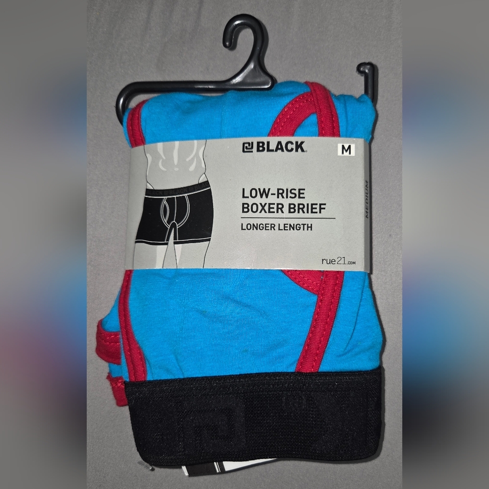 🆕️Rue21 Men's Blue and Red Boxer Briefs